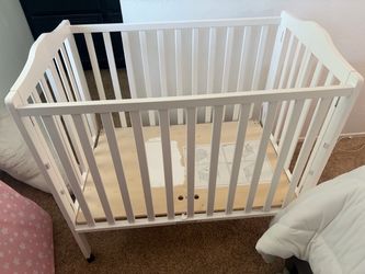 Mini Crib