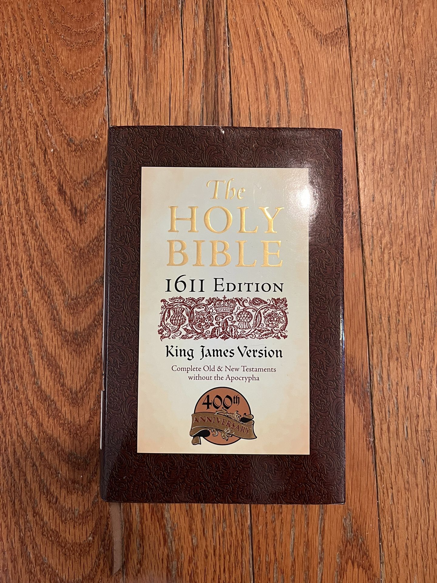Holy Bible King James Version KJV 1611 Edition No Apocrypha Hardcover Book
