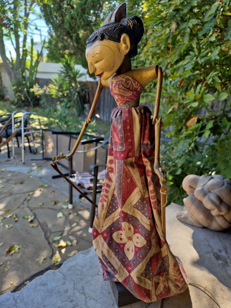VINTAGE MARIONETTE ASIAN INDONESIA  PUPPET