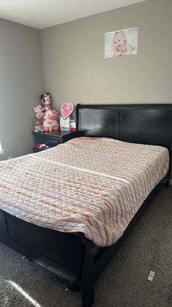 Bed and side