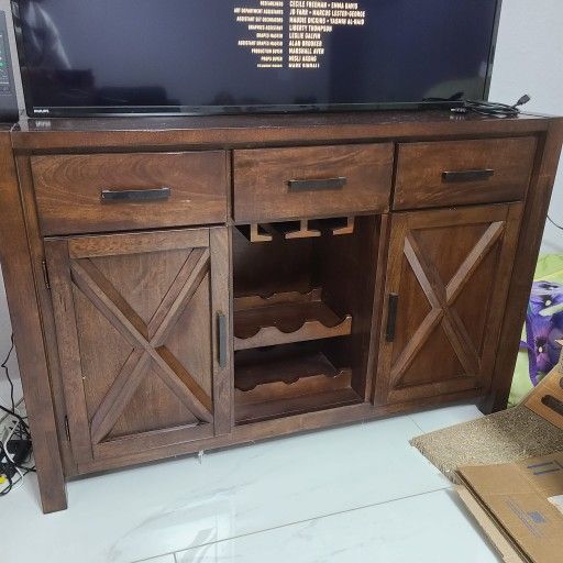 See Description Fue Prices Household Furniture Selling Due To Move
