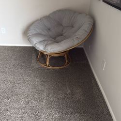 Circle Chair