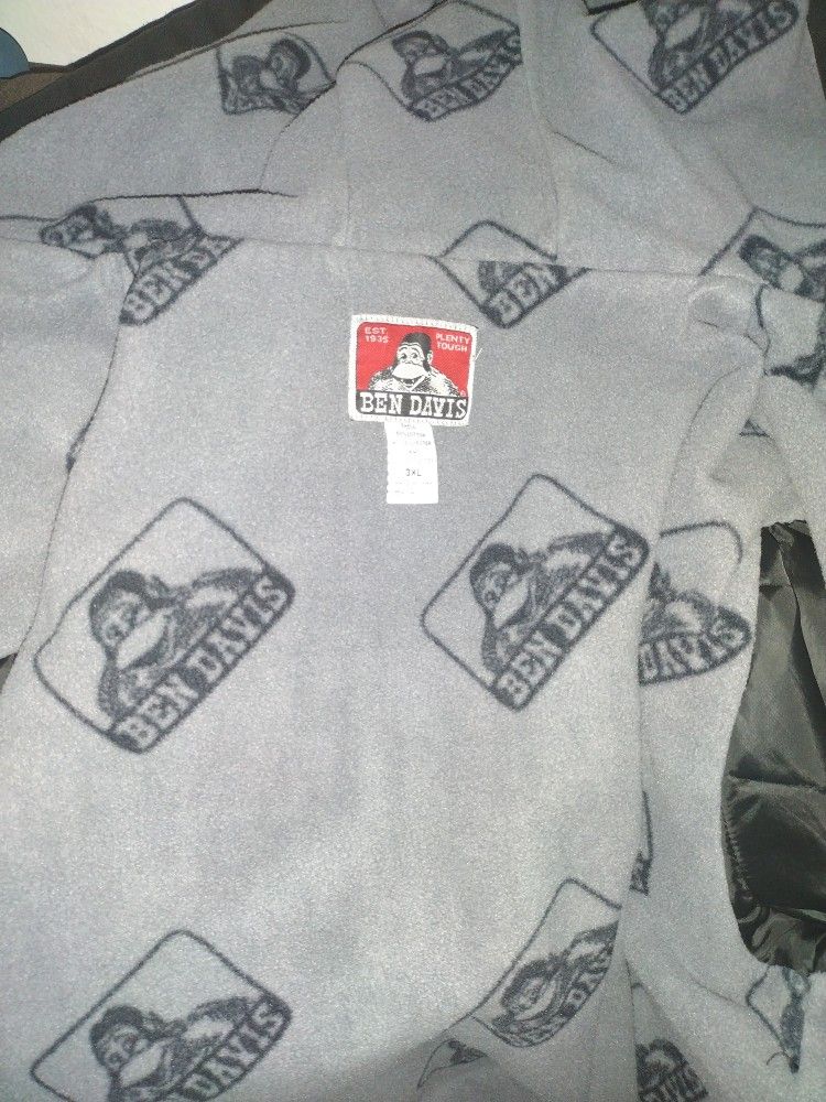 Ben Davis Sweater 
