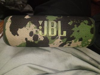 JBL Bluetooth Waterproof Speaker
