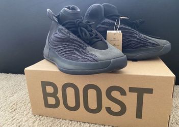 YEEZY QNTM BASKETBALL SHOES