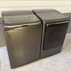 LIKE NEW HIGH EFFICIENCY SAMSUNG GLASSTOP WASHER AND DRYER SET !!! 400$