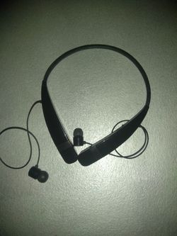 Wireless Bluetooth Earbuds from LG