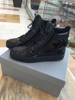 Giuseppe Zanotti shoes size 12 Italy made Open To Trades