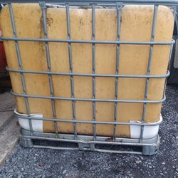275 Gallon Tank