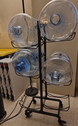 Wheel Five Gallon Bottle Holders Hold 6 Containers