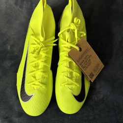 Turf Soccer Shoes