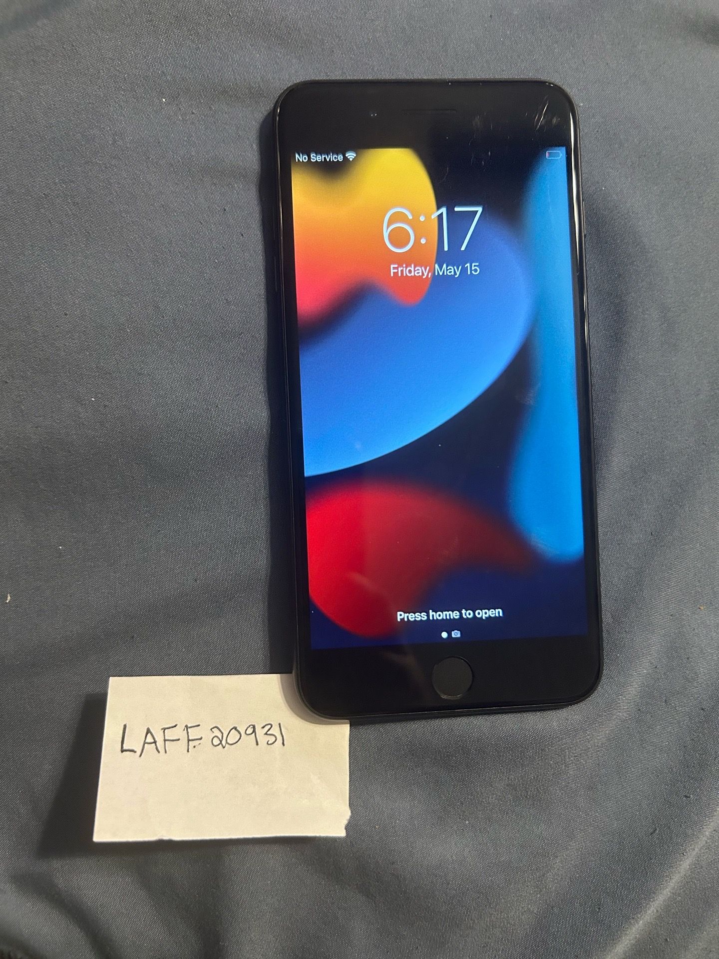 Apple IPhone 7 Plus (unlocked)