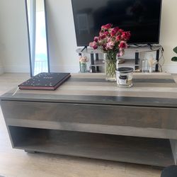 Coffee Table W/ Compartments 