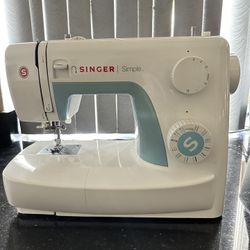 Singer Simple 