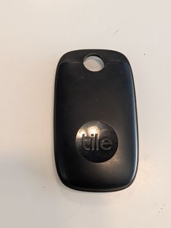 Tile Pro Bluetooth Locator 2022 Black - Used