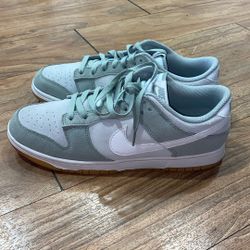 Nike Air Force 1 Jade 