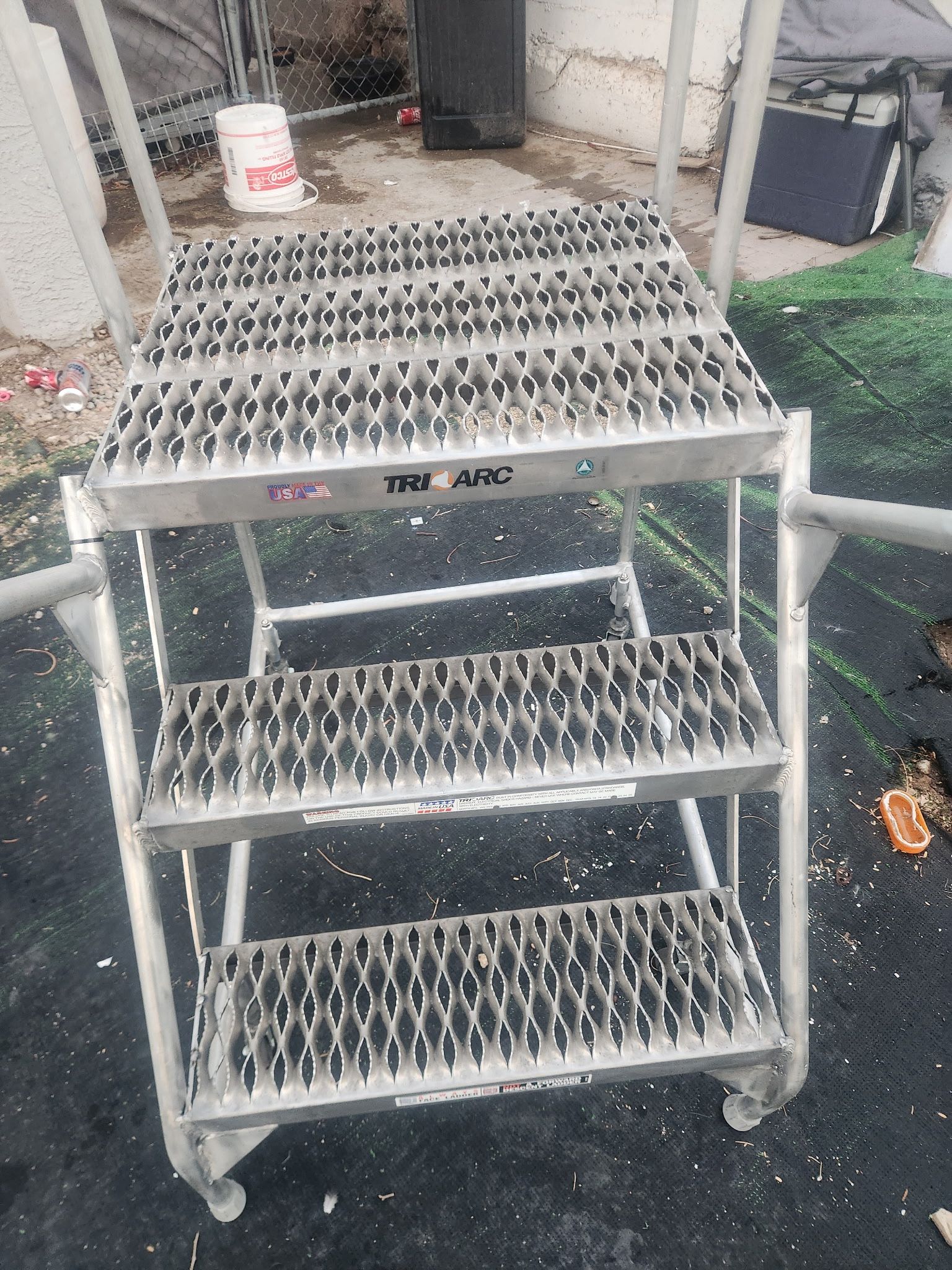 Aluminum Ladder