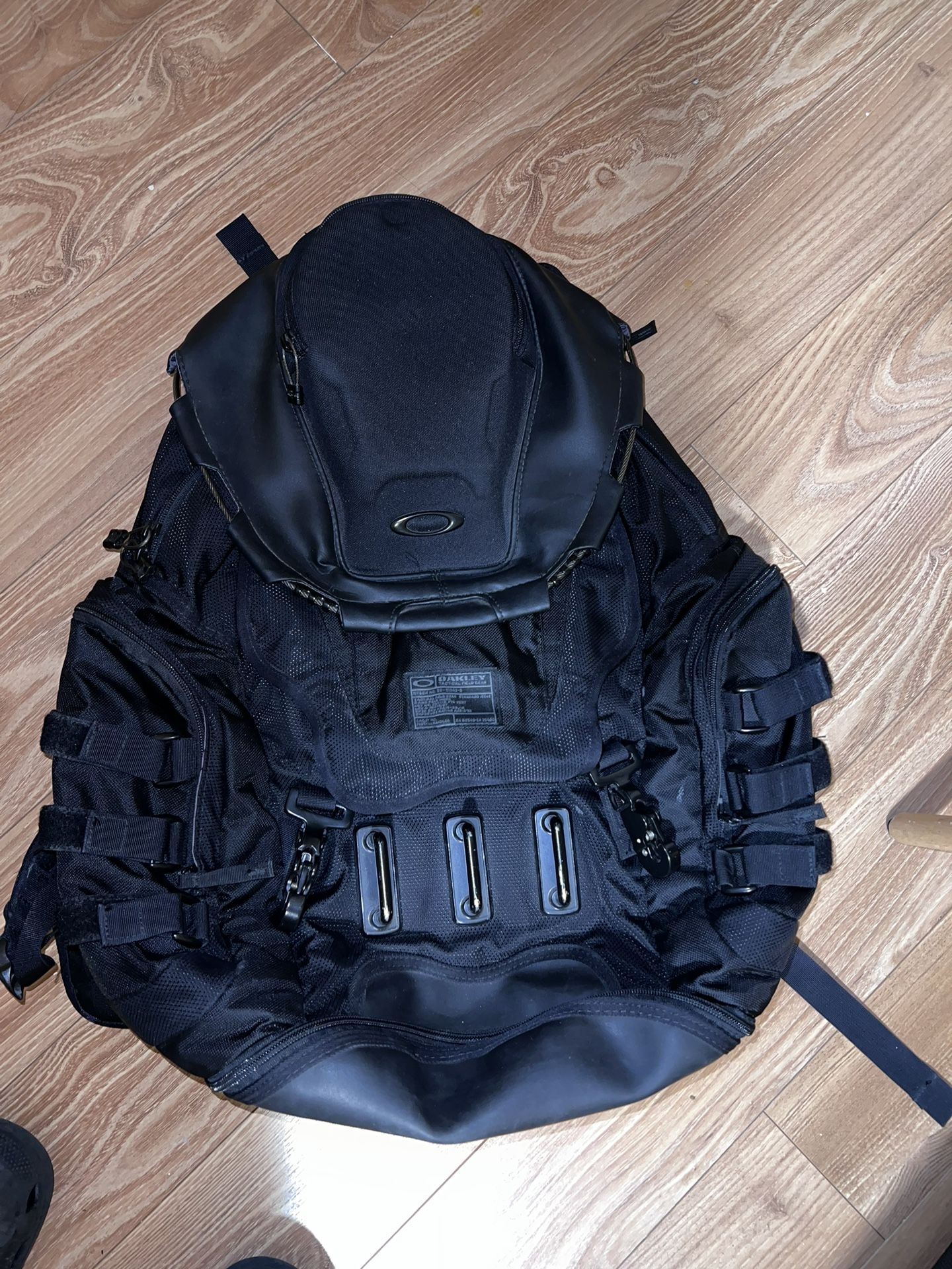 Oakley Kitchen And Sink Backpack 