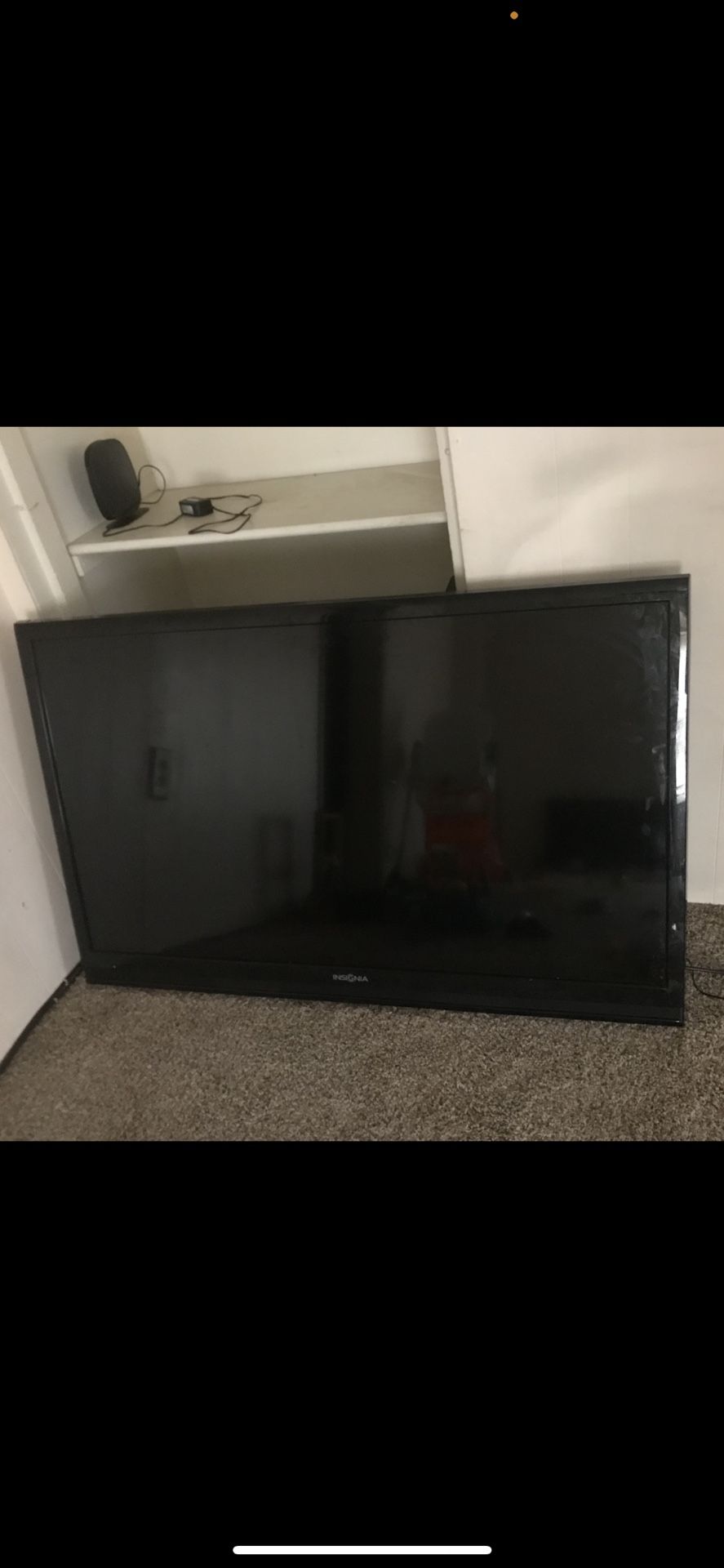 50 Inch Insignia Flat Screen Tv for Sale in Allentown, PA OfferUp