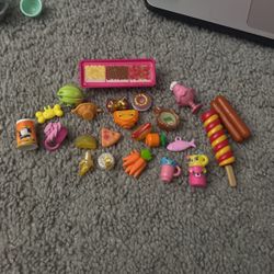 Toy food accessories 