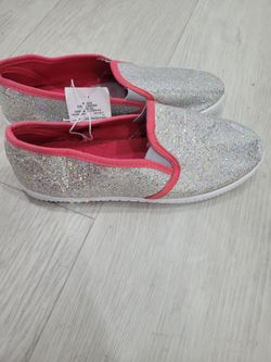 Girl's Glitter Shoes