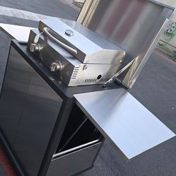 New in Box Grill Stainless steel The Gas Propane  2 Burner