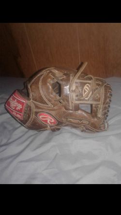 Baseball glove