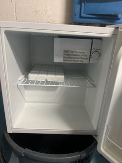 Mini refrigerator working good