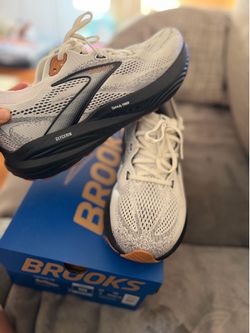 Men’s brooks glycerin size 10