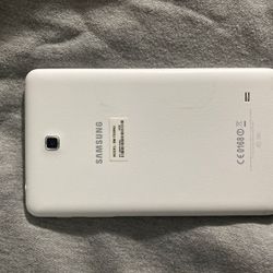 Samsung tablet galaxy 4 8GB used two times