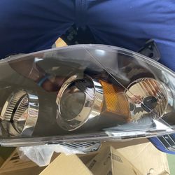 🚘OEM Mazda3 Right Headlight (HID, Sedan) – Open Box, BN8R-51-031D