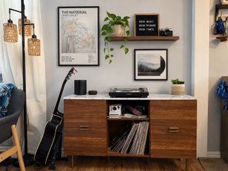 Sideboard Buffet Table/ Record Player Table