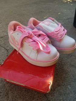 Girls White and Pink Low-Top Sneakers
