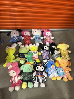 Hello Kitty & Friends Build A Bears