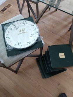 Mikasa Christmas Bone China Set