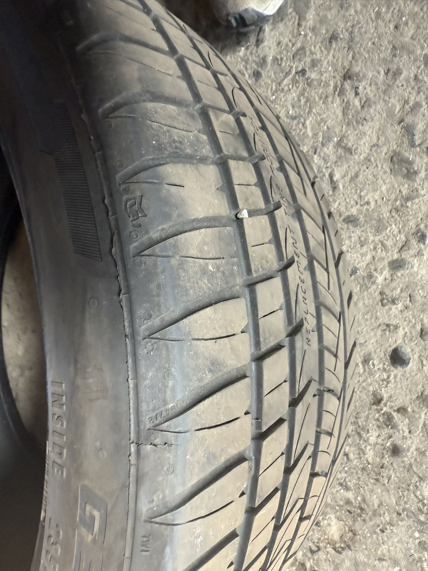 235/40/18 BMW Honda Audi Tire
