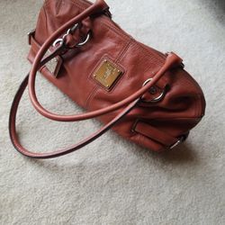 TIGNANELLO LEATHER BEAUTIFUL HAND BAG With KEY CHAIN