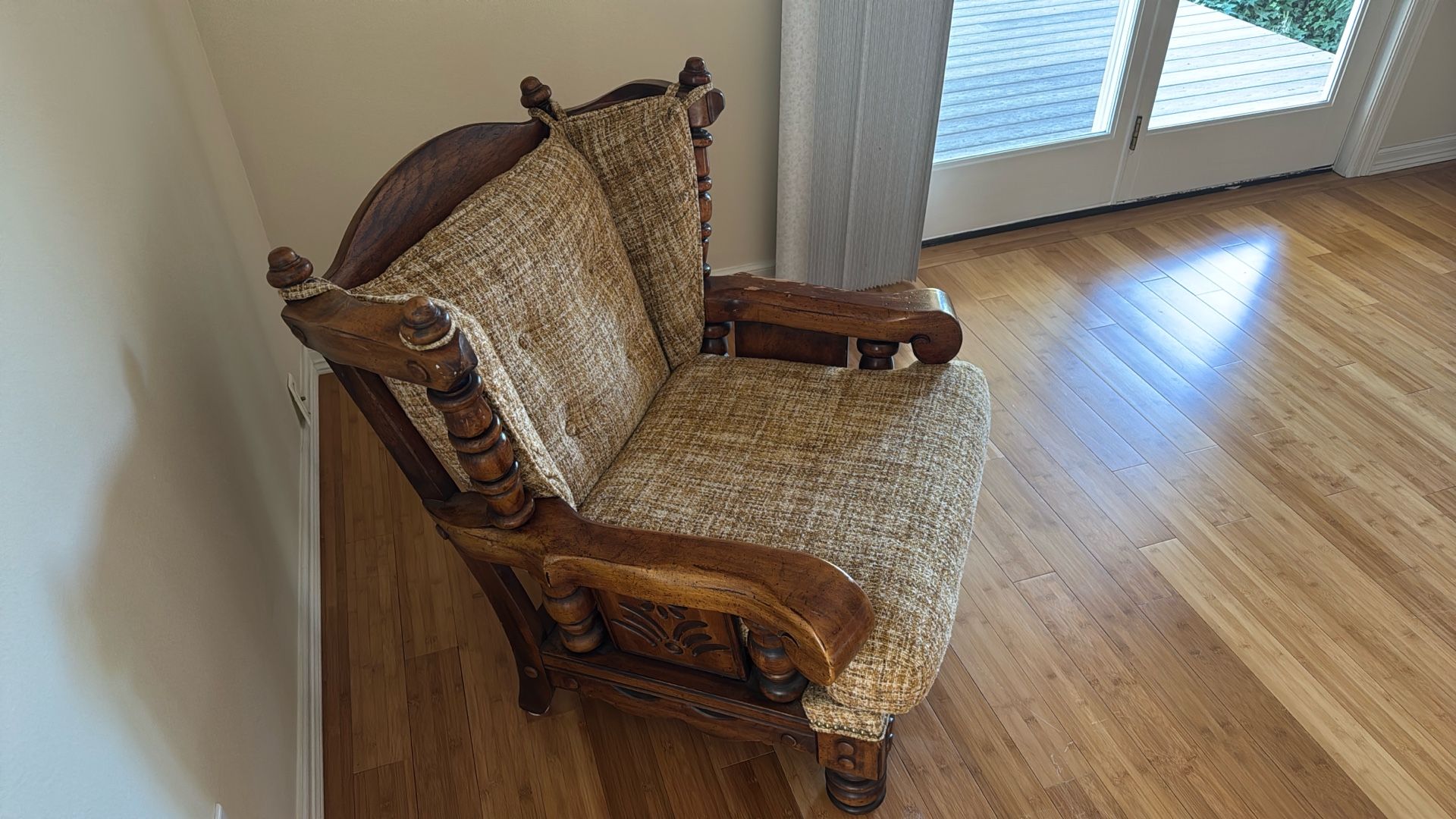 Hugh Hefner Chair FREE