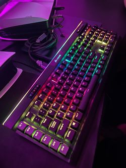 Corsair K95 RGB PLATINUM Mechanical Gaming Keyboard, Backlit RBG LED