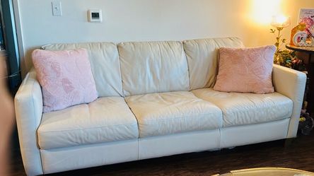 White Leather Sofa – Modern & Comfortable