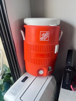 Igloo  5-Gallon Cooler