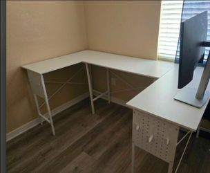 White L-Shaped Computer Desk