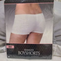 Seamless White Boyshorts