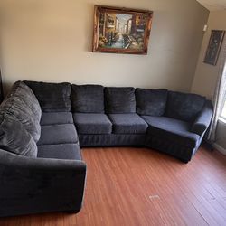Ashley’s Furniture Dark Gray 3-piece Sectional Couch