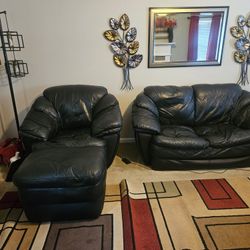 Black Leather Loveseat, Chair and Ottoman. 