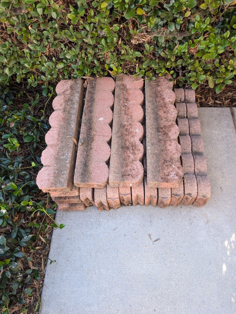 Boarder Pavers, Brink