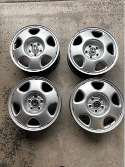 17” OEM Honda CRV wheels