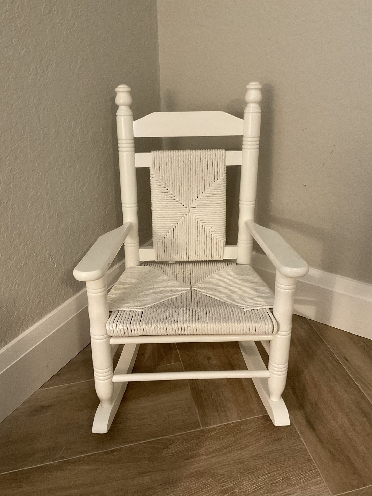 KIDS WOODEN ROCKING CHAIR