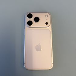IPHONE 17 PRO - BASICALLY NEW 256 GB