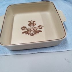 Vintage Pfaltzgraff 2 Quart Casserole Dish